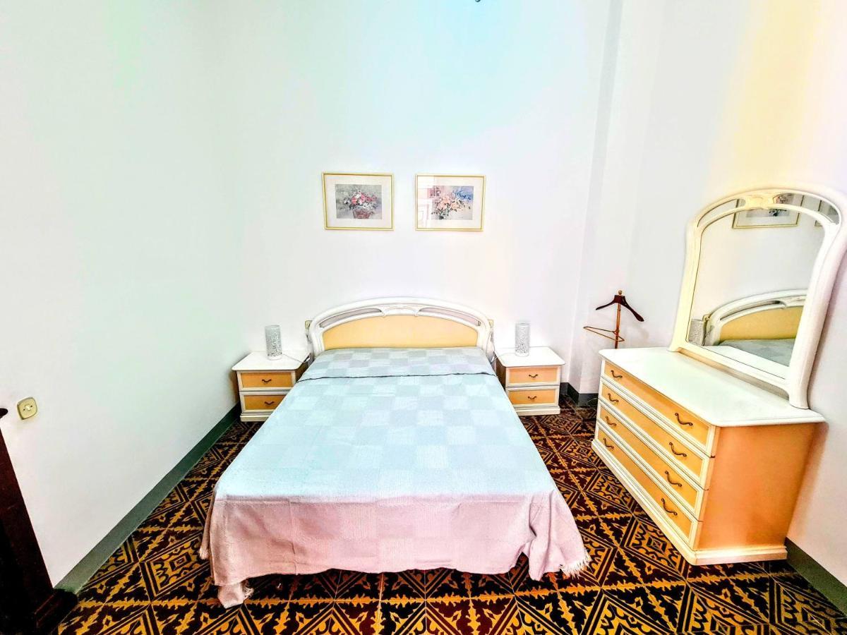 Aparthotel La Traviata - Buñol Exteriér fotografie