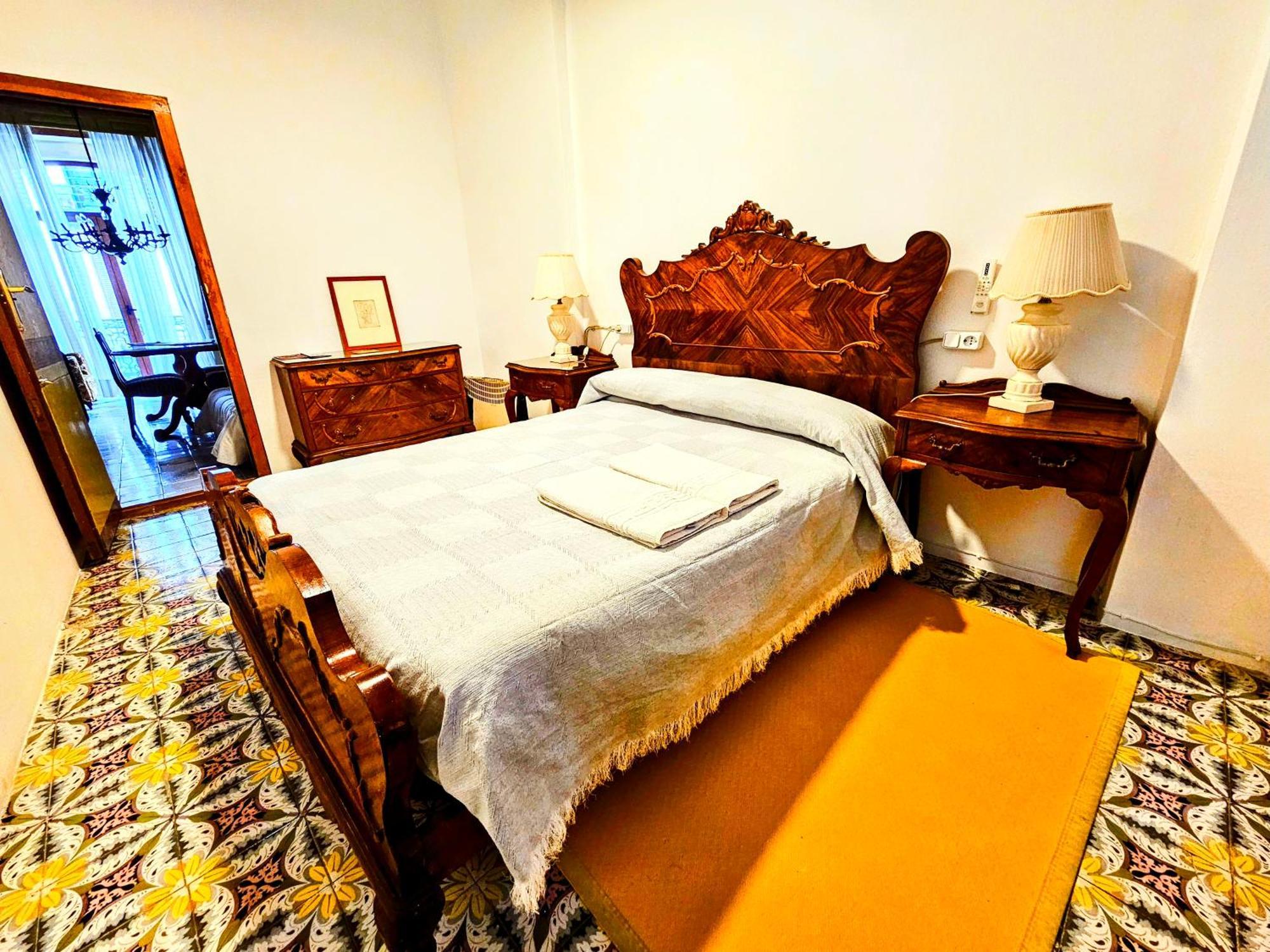 Aparthotel La Traviata - Buñol Pokoj fotografie
