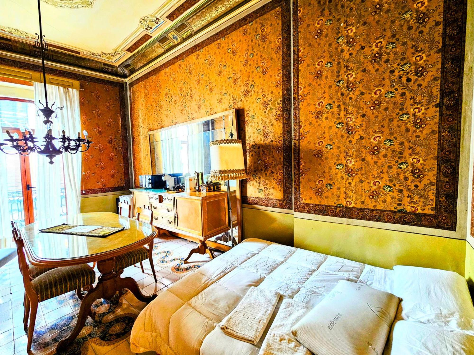 Aparthotel La Traviata - Buñol Pokoj fotografie