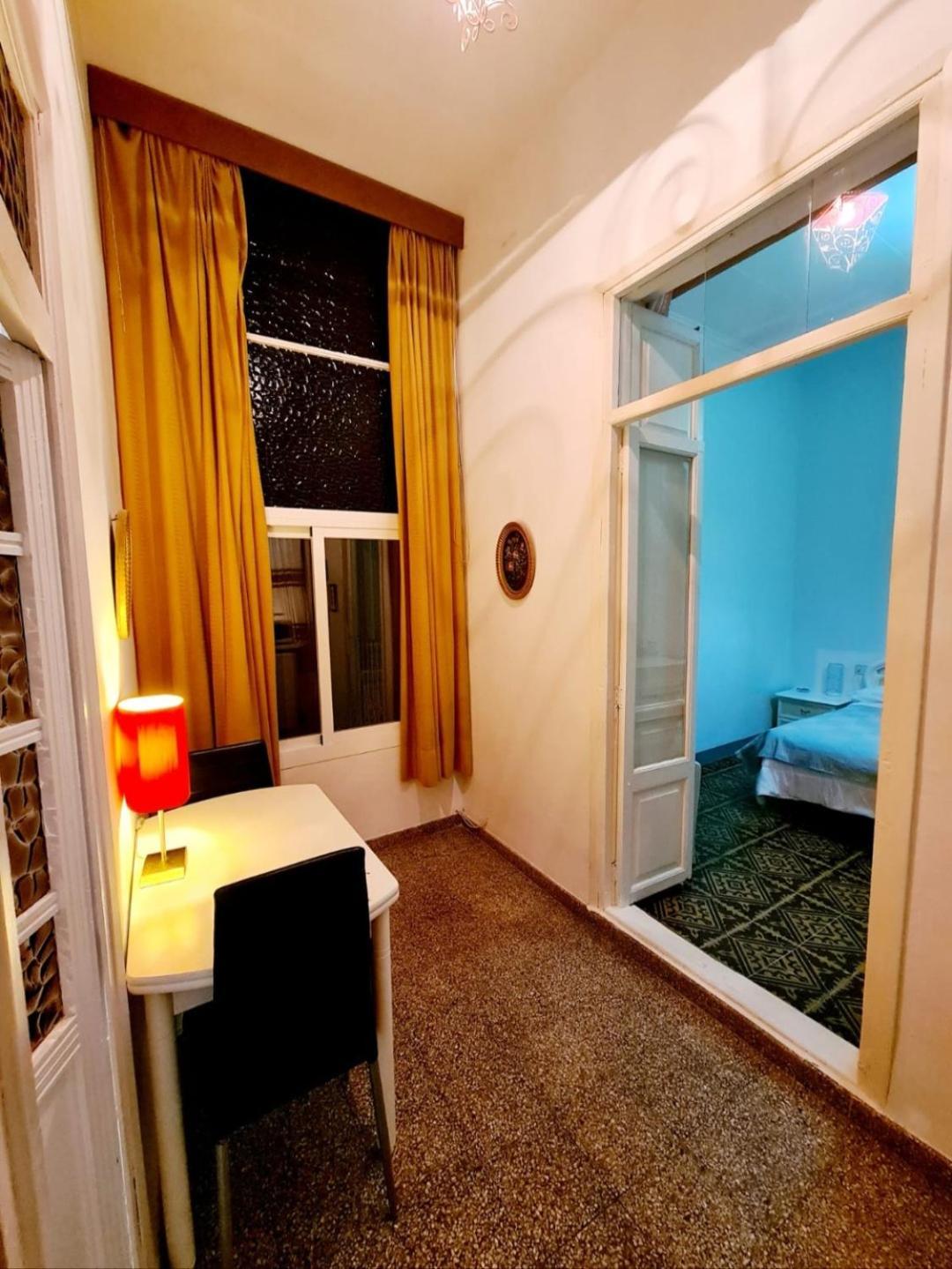 Aparthotel La Traviata - Buñol Pokoj fotografie